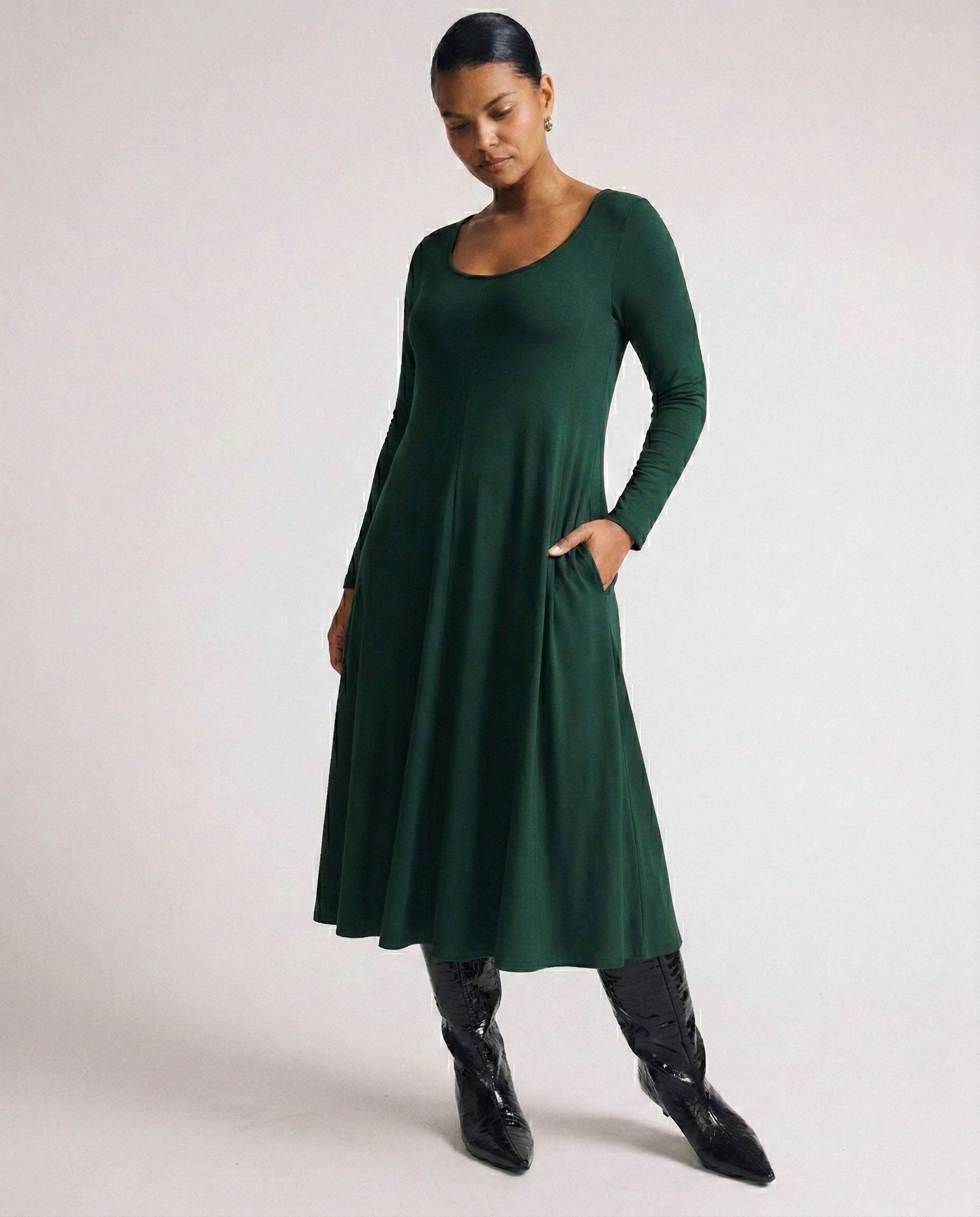 Cora Divine Jersey Dress - Forest Green