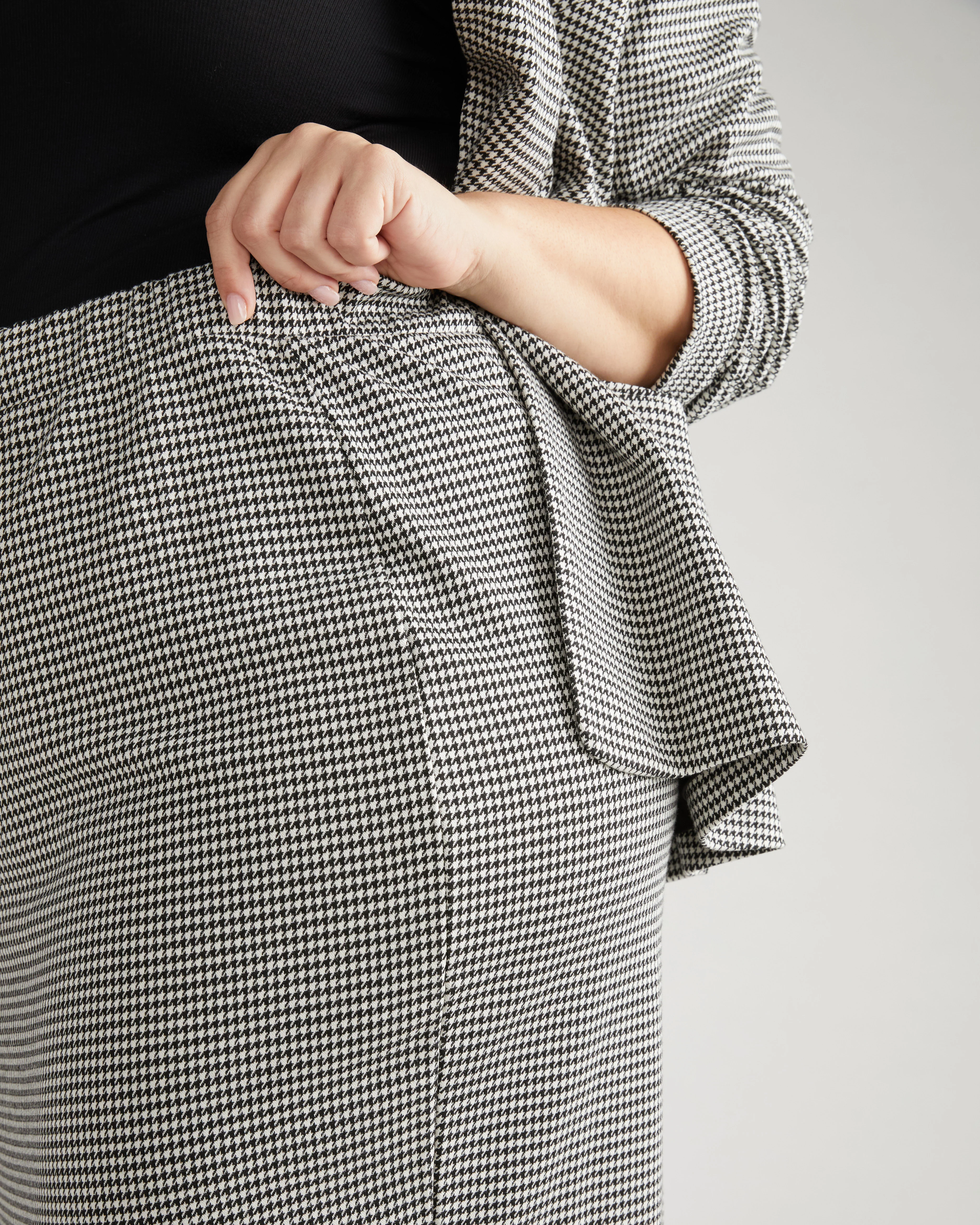 Danube Ponte Skirt - Black/White Houndstooth - Image 2