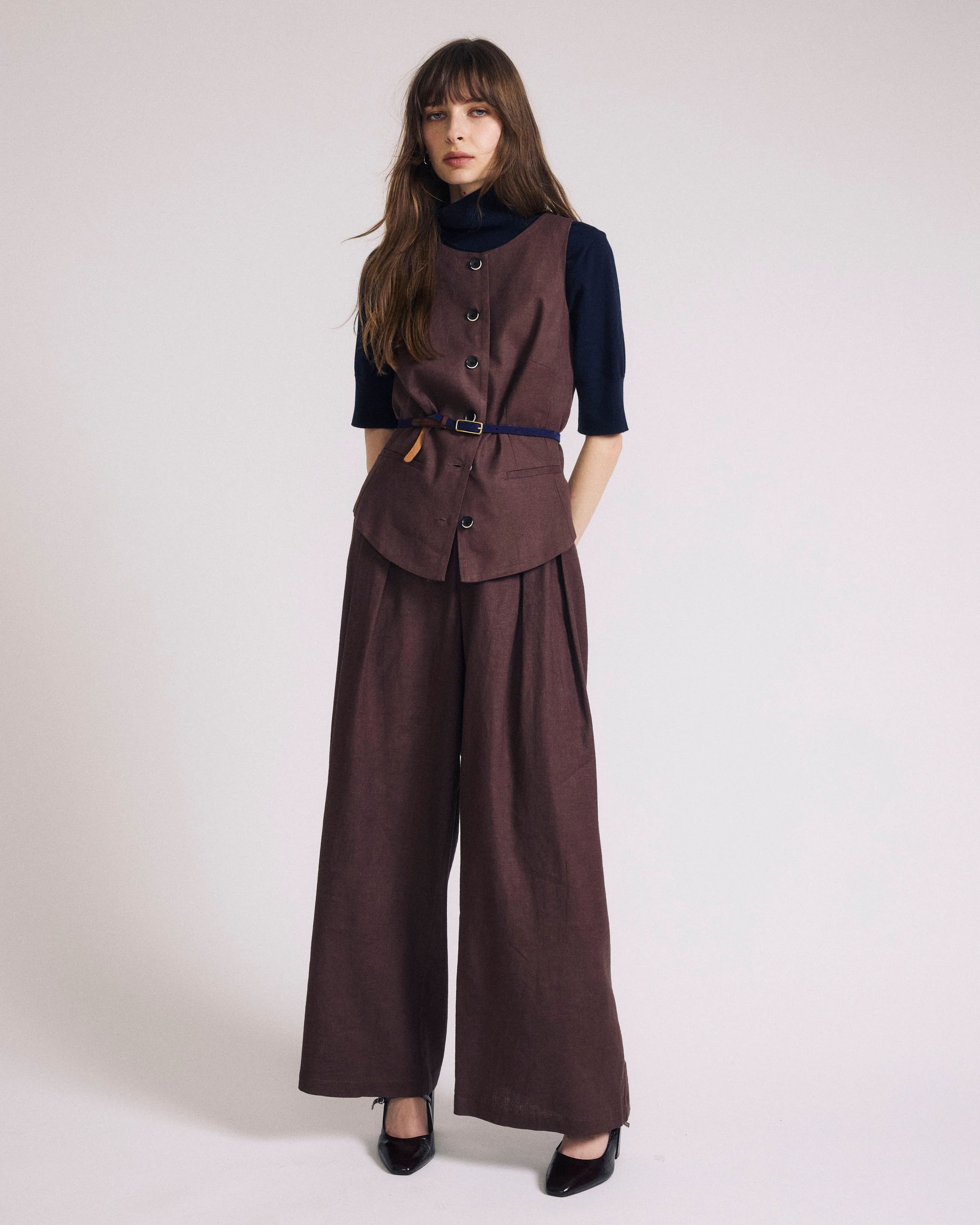 Palais Stretch Linen Wide Leg Pant - Sophisticated Brown