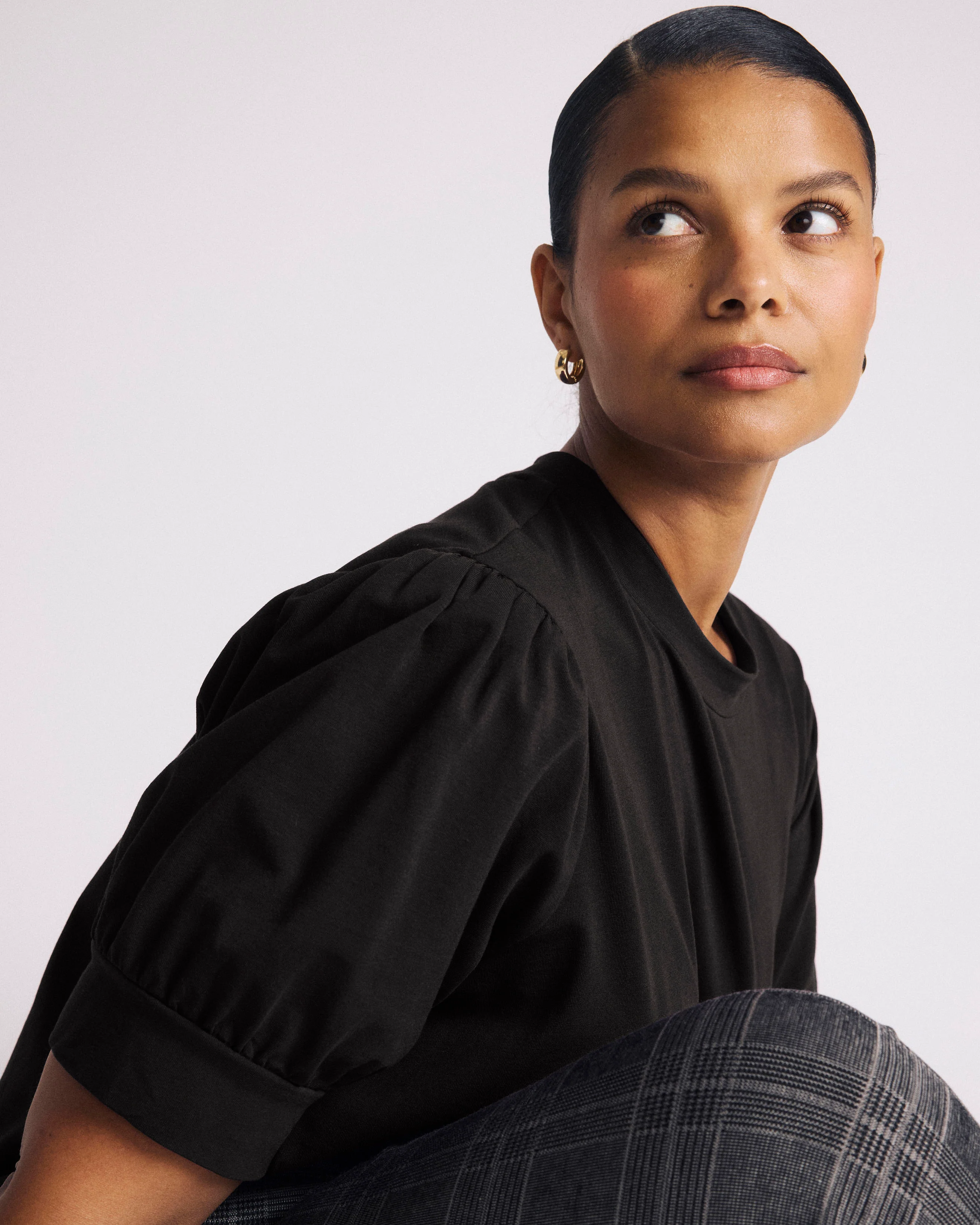 Pouf Sleeve Tee - Black