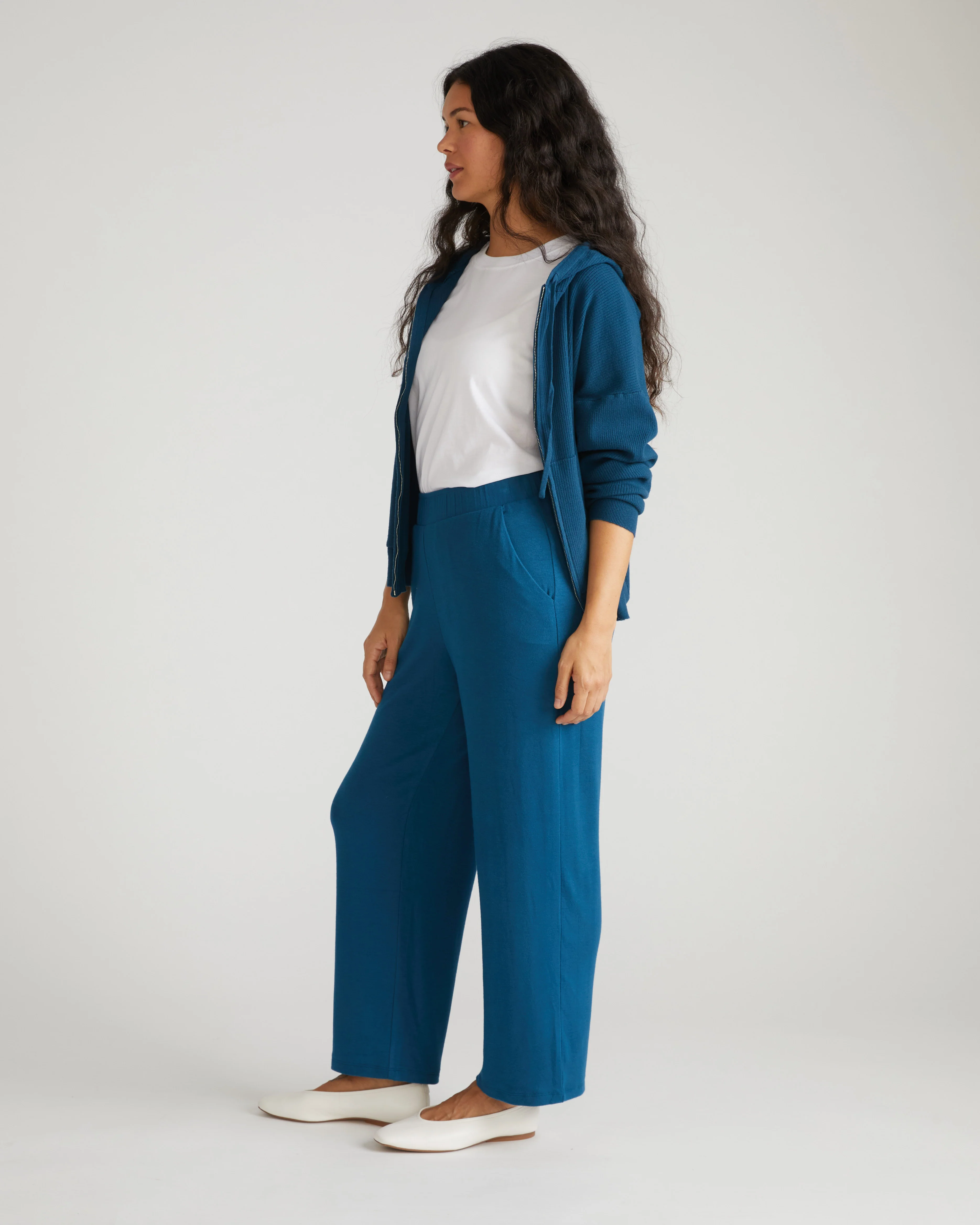 TravelKnit Relaxed Pants - Blue Teal - Image 3